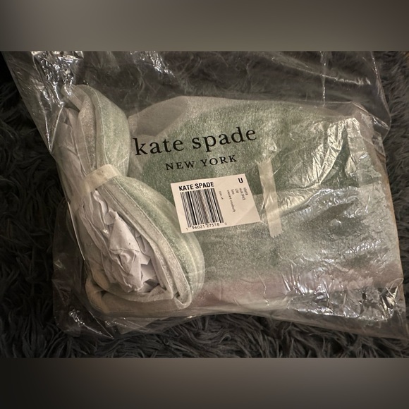 Kate spade ♠️ Watermelon crossbody - Picture 6 of 6